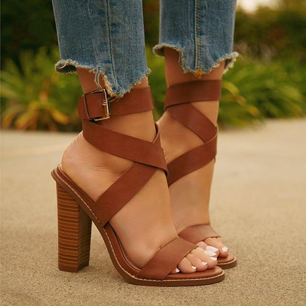 Plus-Size Sandals Chunky heels