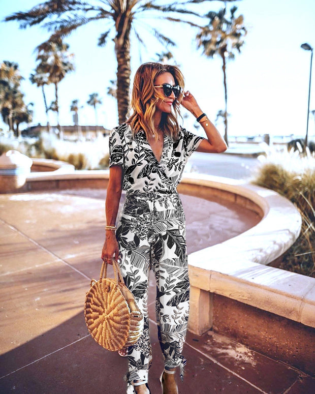 Printed V-neck Short Sleeve Jumpsuit