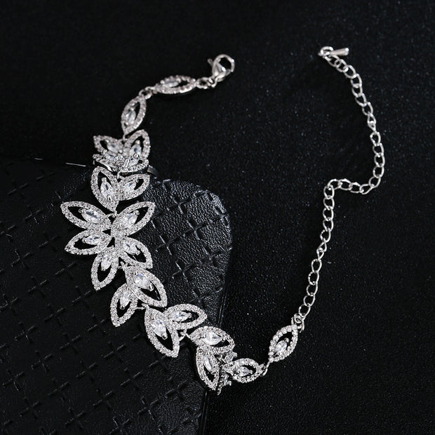 Cubic Zircon Flower Bracelet