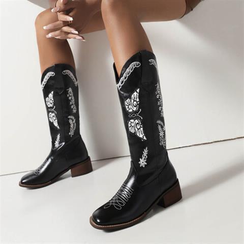 Embroidered Square Toe Mid-Heel Boots